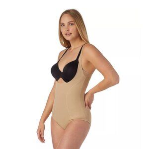 Maidenform 2656 Flexees Ultimate Slimmer Open Bust Body ShaperNude Size XL